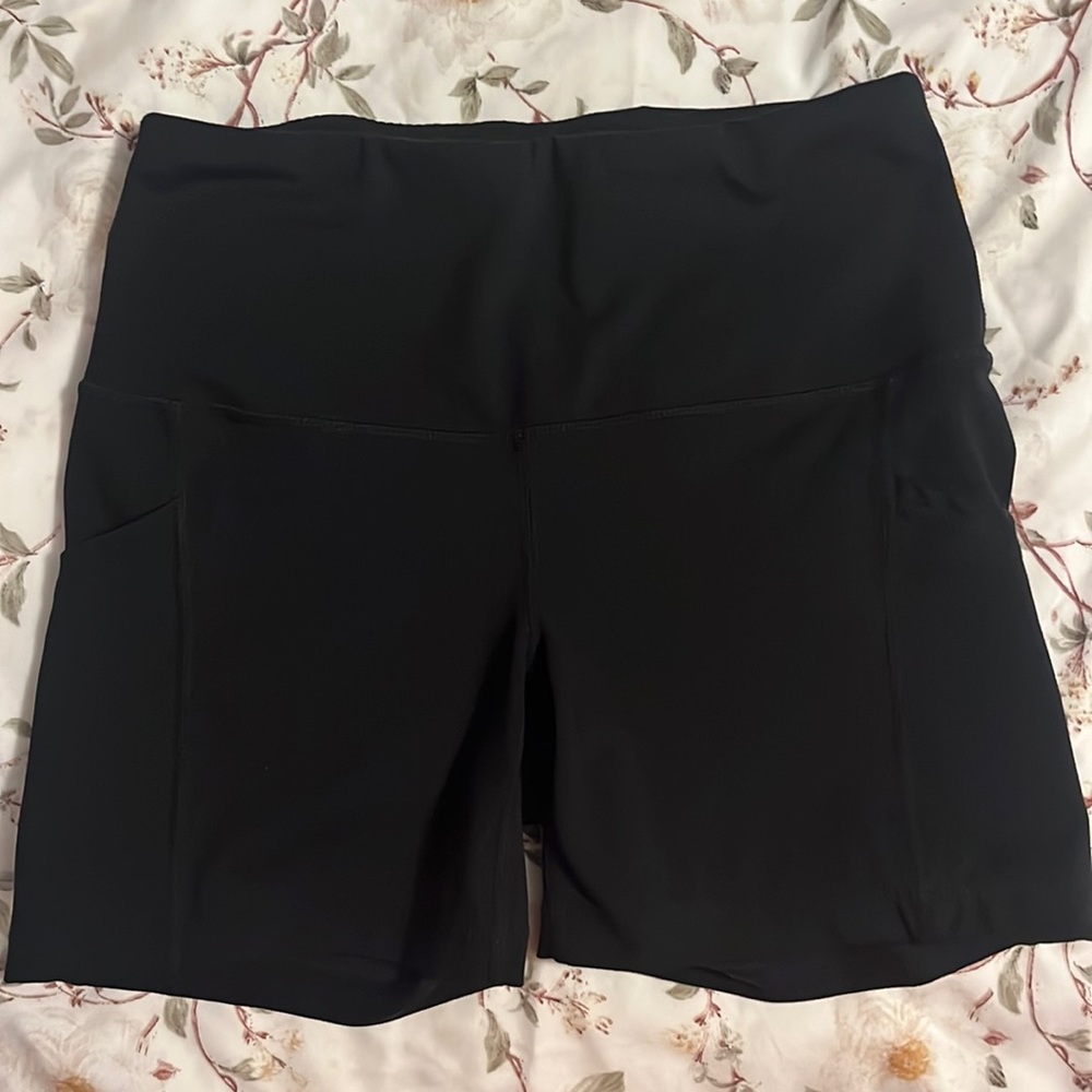 Active Life Black Biker Shorts
